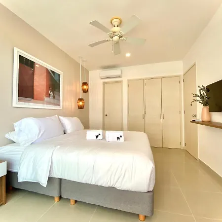 Unique 2br With Pool In Sunny Apartamento *