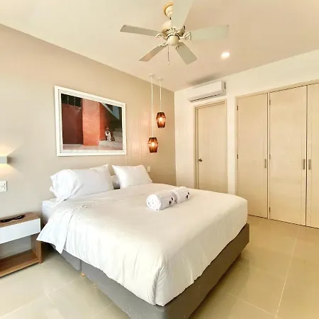 Apartamento Unique 2br With Pool In Sunny *