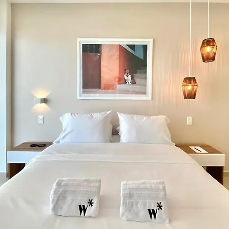 Unique 2br With Pool In Sunny Apartamento