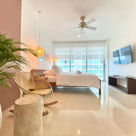 Unique 2br With Pool In Sunny Cartagena