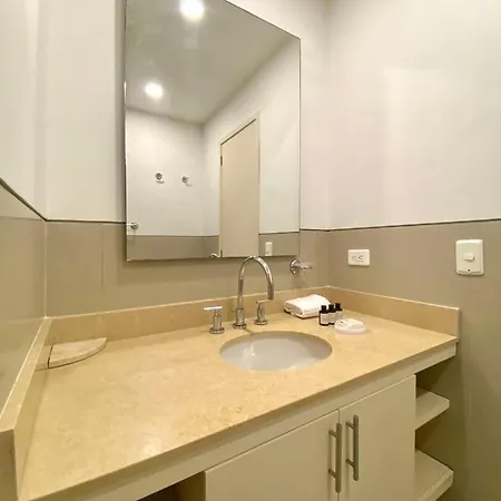 Apartment Unique 2br With Pool In Sunny Cartagena